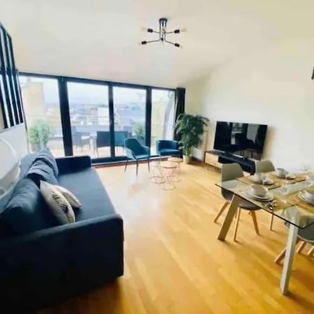 Penthouse In -terrace Apartment Luxembourg